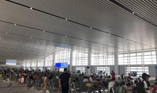 深圳北站列车停运