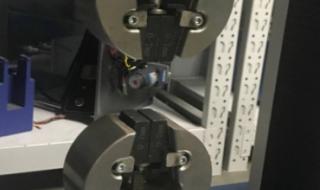 万能试验机对机械制造业的影响 万能材料试验机价格