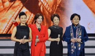 入籍美国需要符合什么资格条件 加入美国国籍宣誓词